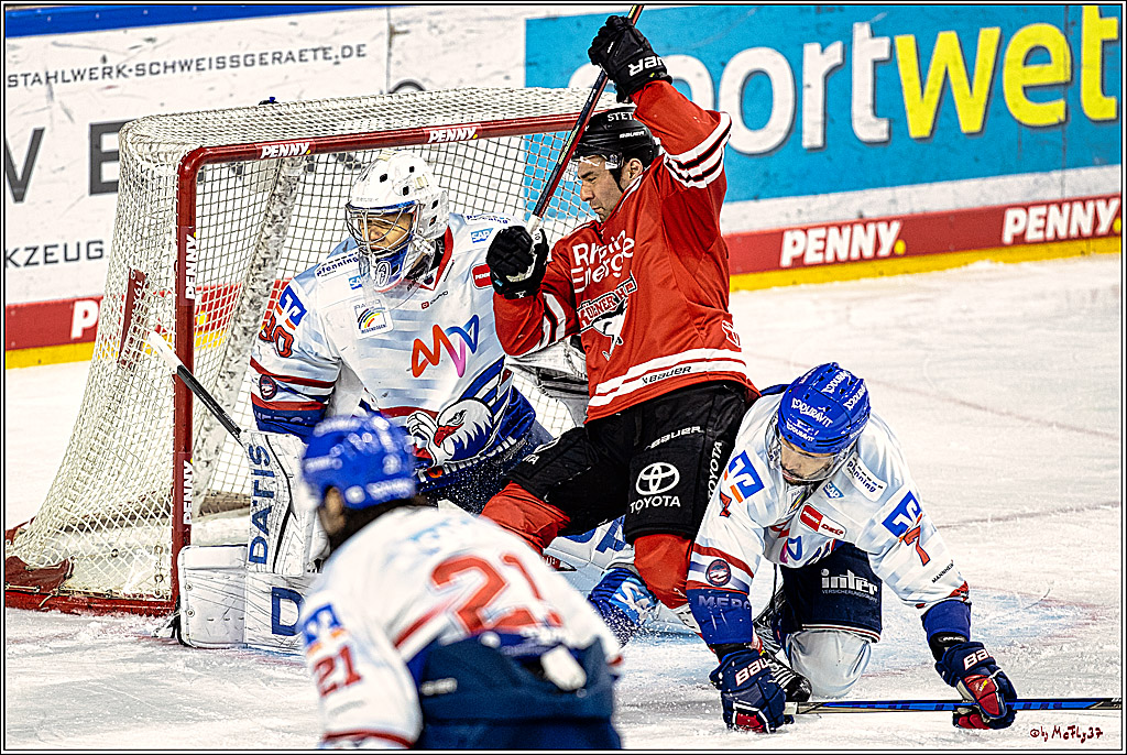 PENNY DEL Viertelfinale Spiel 6;  Koelner Haie - Adler Mannheim; Koeln, 26.03.2023